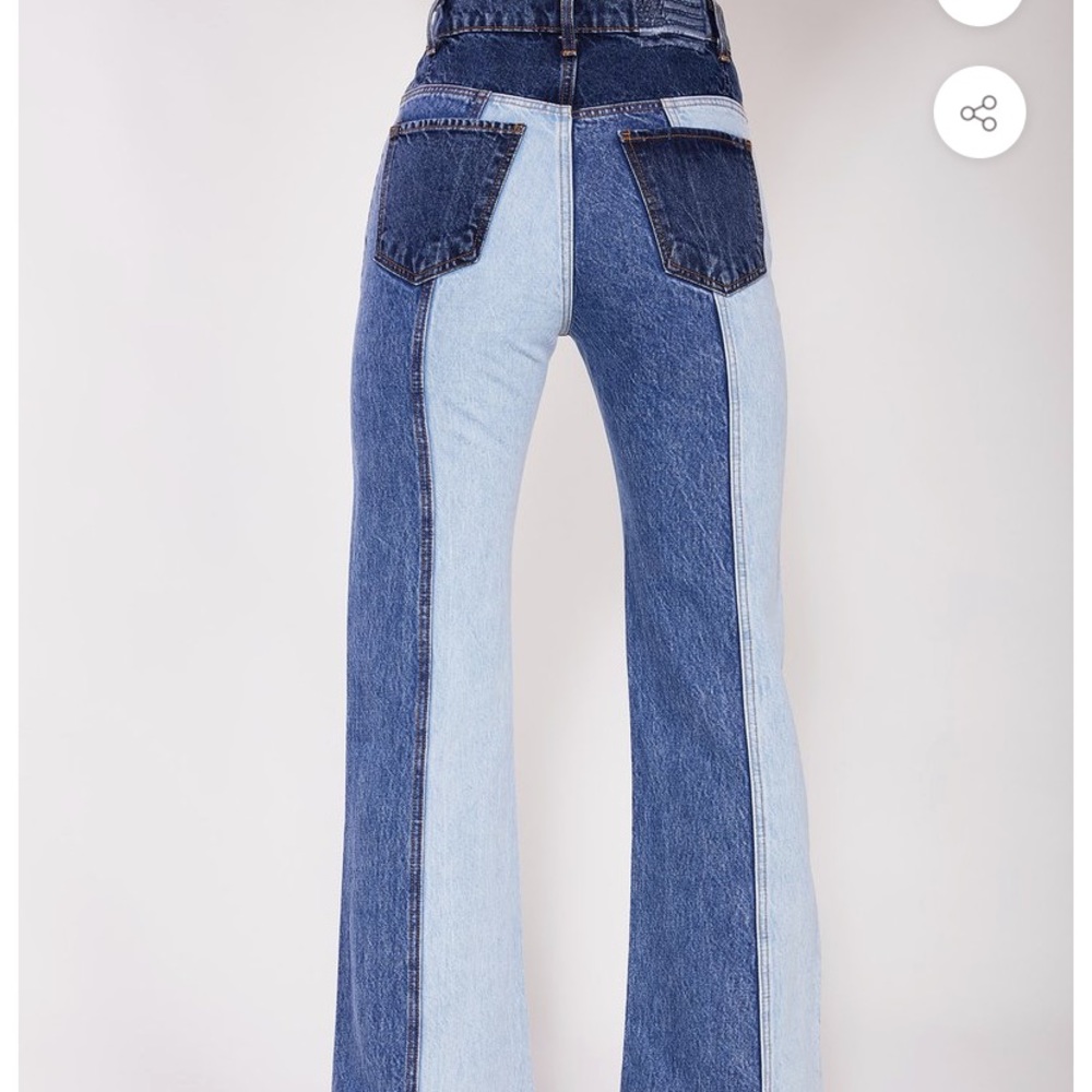 Light and dark wash flares ♥️👖